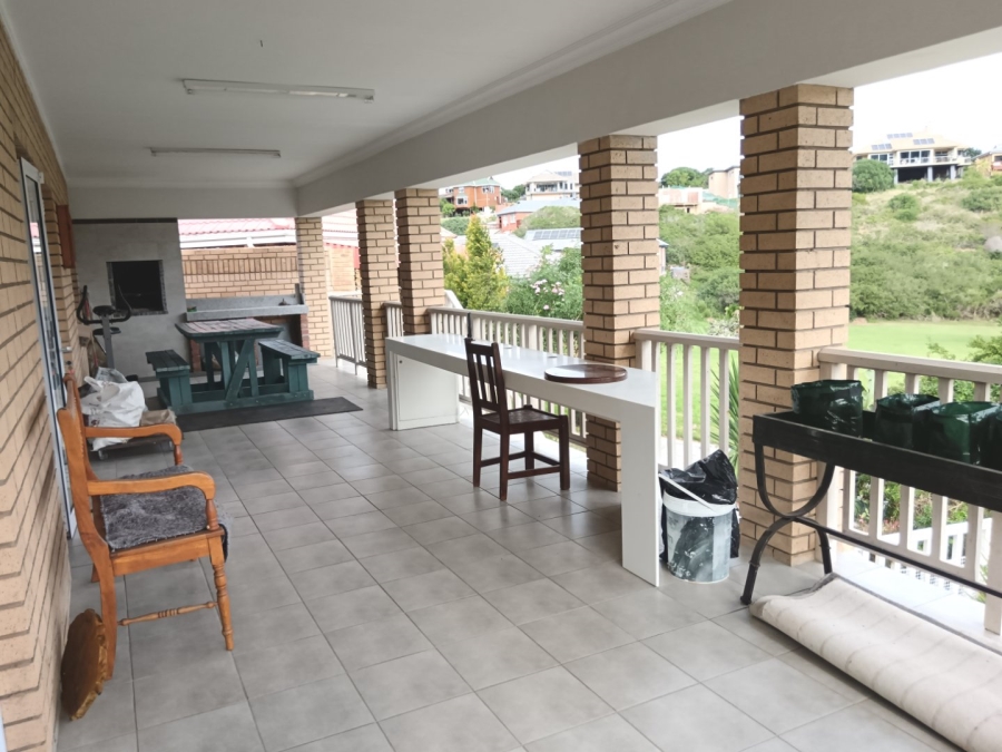 4 Bedroom Property for Sale in Dolphin Creek Golf Estate Western Cape